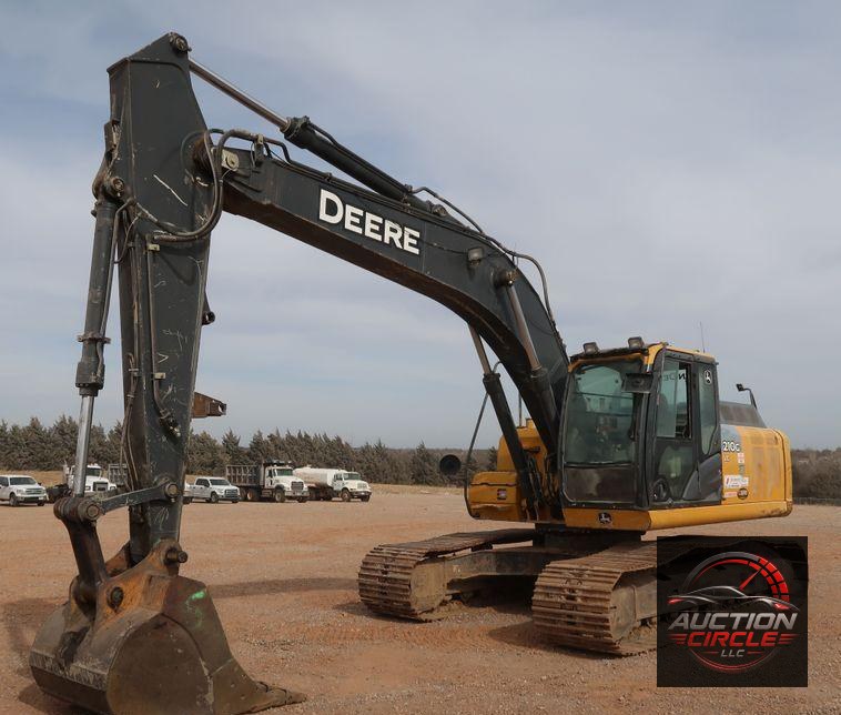 2015 John Deere 210G LC  excavator