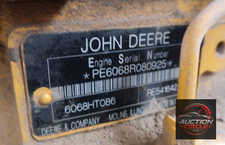 2015 John Deere 210G LC  excavator