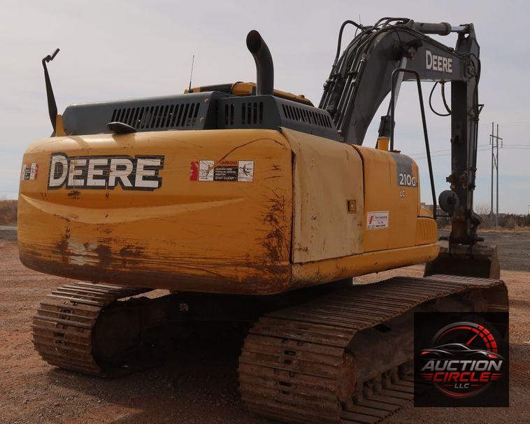 2015 John Deere 210G LC  excavator