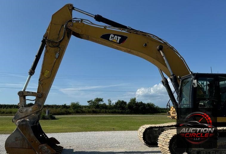 2017 Caterpillar  349FL excavator