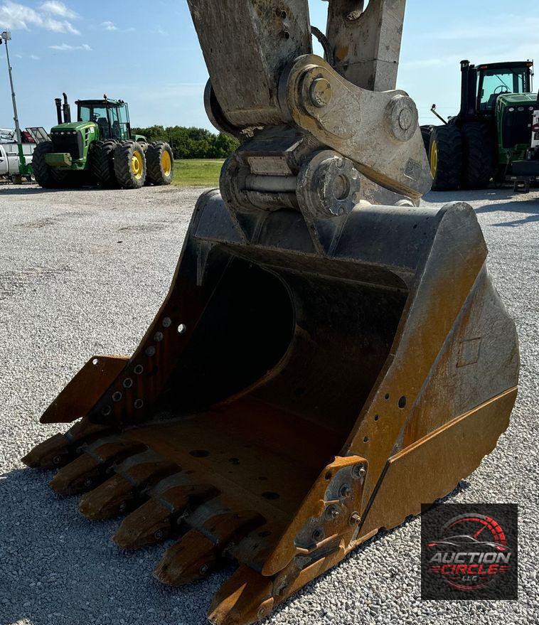 2017 Caterpillar  349FL excavator