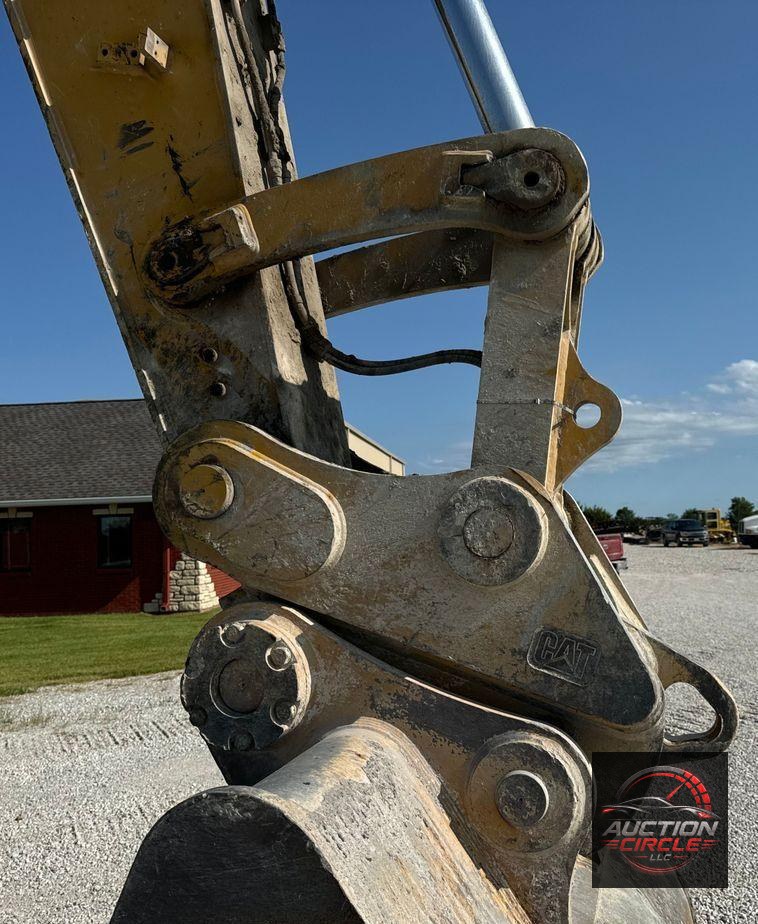 2017 Caterpillar  349FL excavator