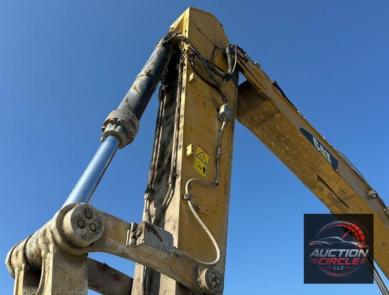 2017 Caterpillar  349FL excavator