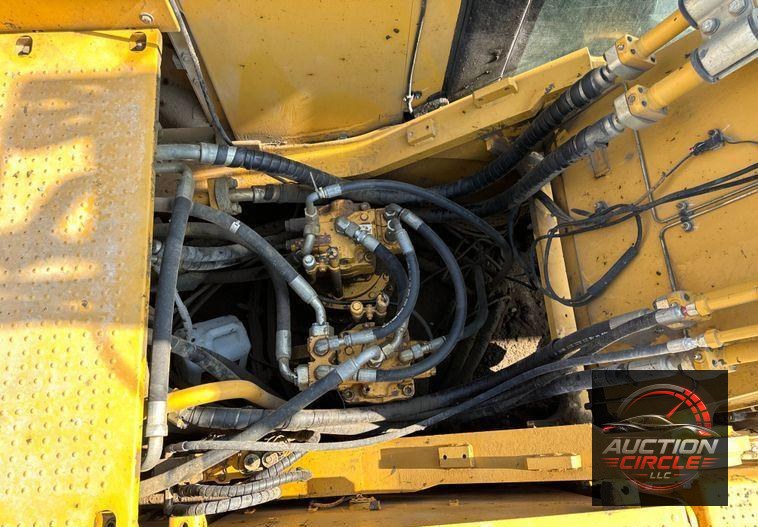 2017 Caterpillar  349FL excavator