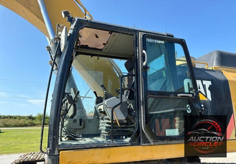 2017 Caterpillar  349FL excavator