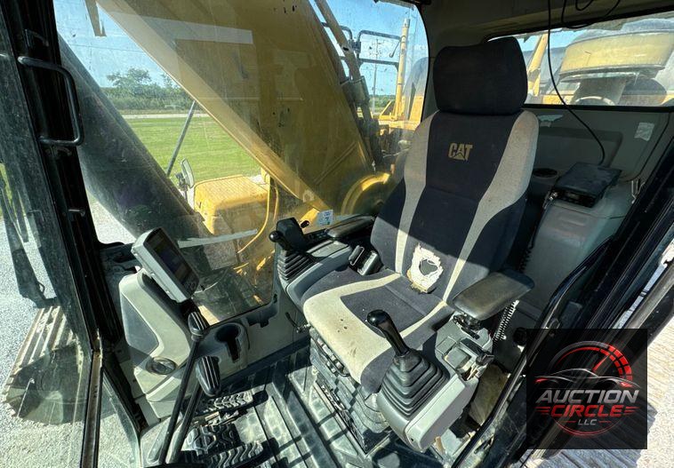 2017 Caterpillar  349FL excavator