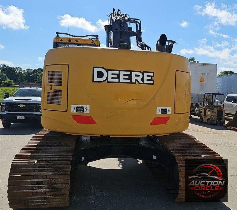 2018 John Deere  245G LC excavator