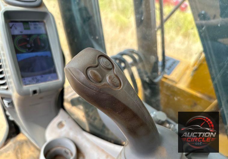 2019 John Deere 160G excavator