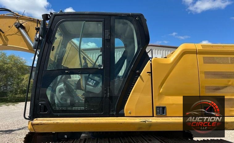 2019 Caterpillar 320 excavator