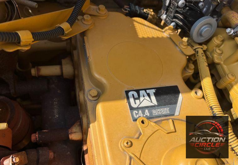 2019 Caterpillar 320 excavator