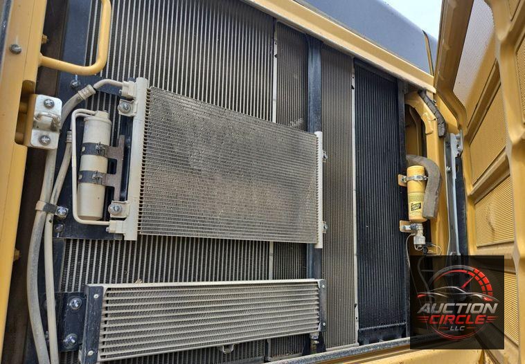 2015 Caterpillar 349FL excavator