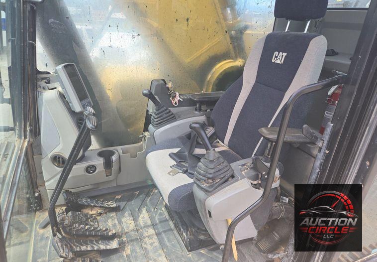 2015 Caterpillar 349FL excavator
