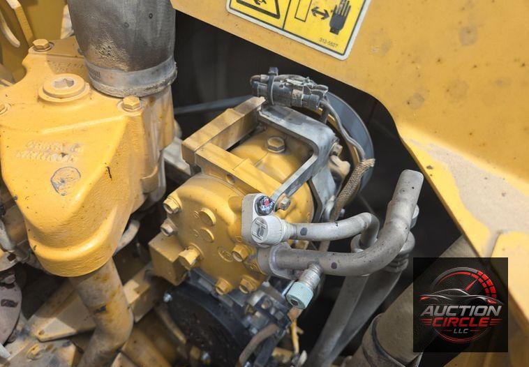 2015 Caterpillar 349FL excavator