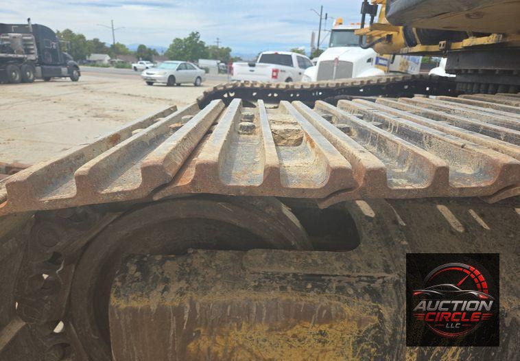 2015 Caterpillar 349FL excavator