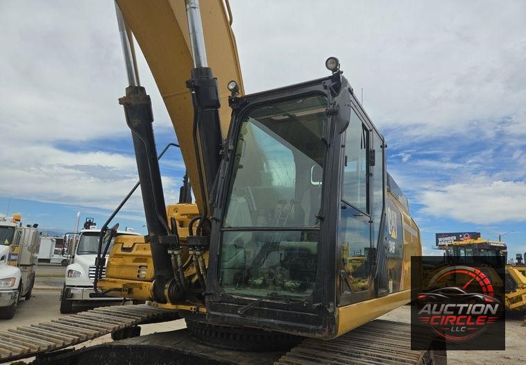 2015 Caterpillar 349FL excavator