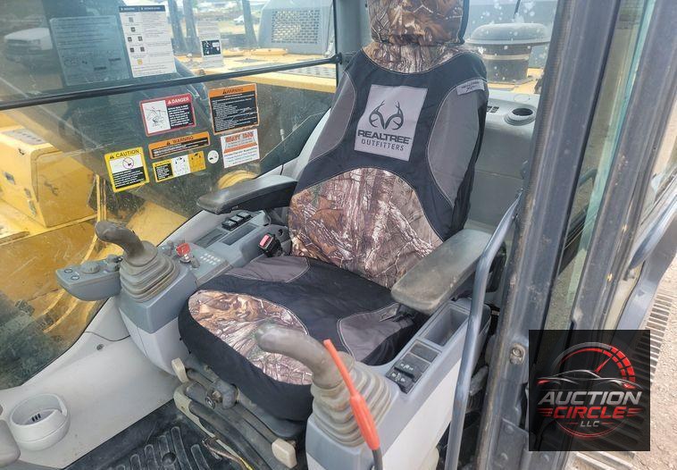 2016 John Deere 300G LC excavator