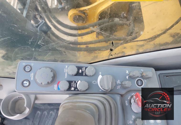 2016 John Deere 300G LC excavator