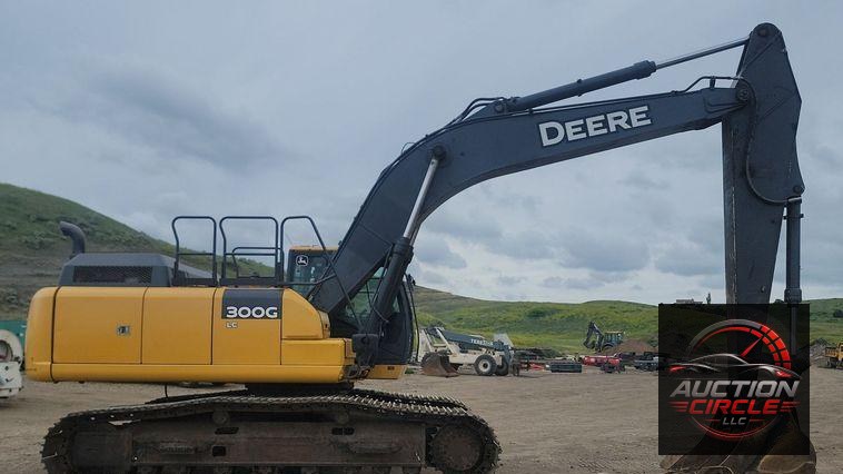 2016 John Deere 300G LC excavator