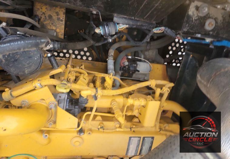2016 John Deere 300G LC excavator