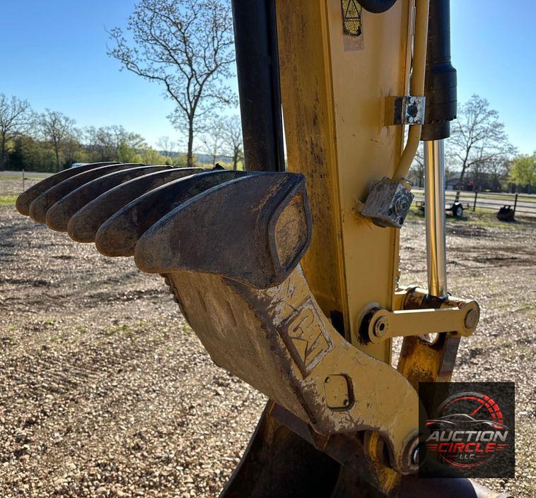 2019 Caterpillar  313FL excavator