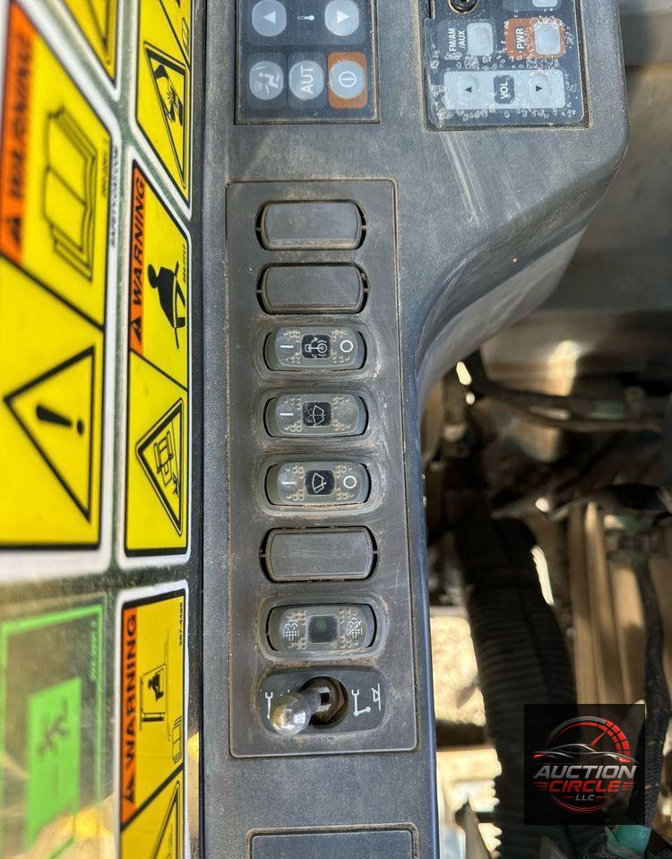2015 Caterpillar 336FL excavator