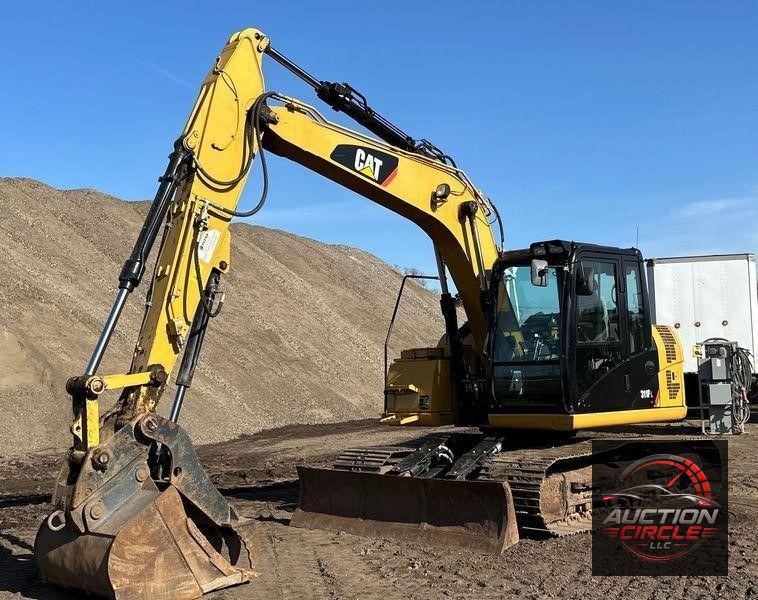2015 Caterpillar 311FL RR excavator