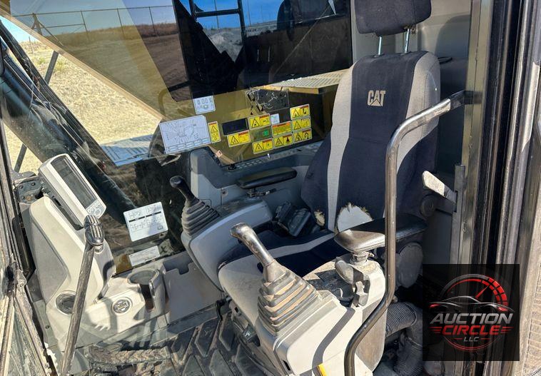 2015 Caterpillar 320ELRR
