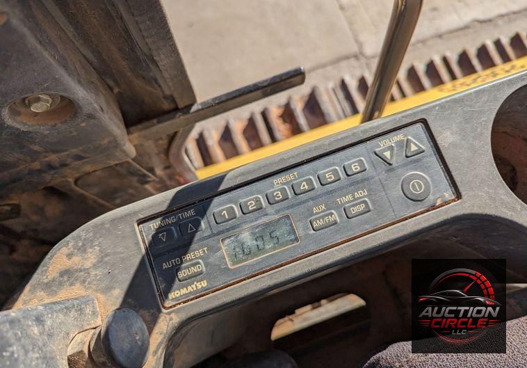 2015 Komatsu PC290LC-11