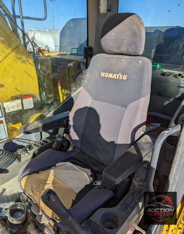 2015 Komatsu PC290LC-11