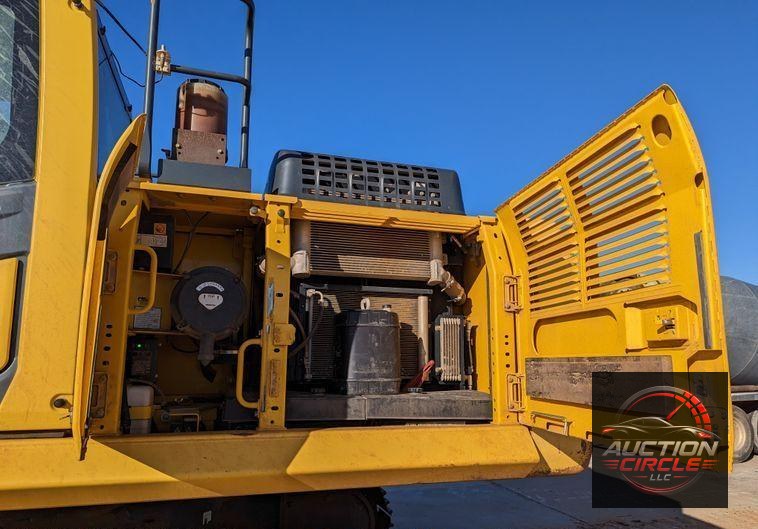 2015 Komatsu PC290LC-11