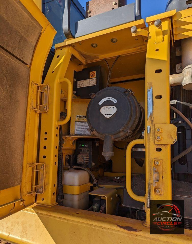 2015 Komatsu PC290LC-11