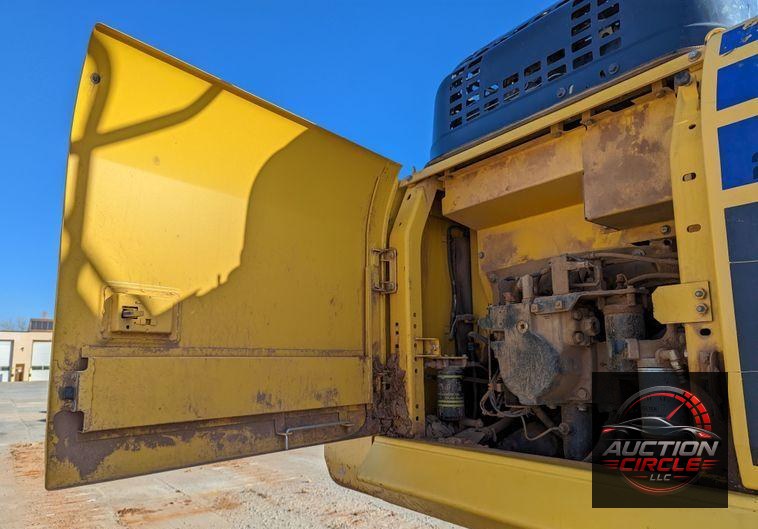 2015 Komatsu PC290LC-11