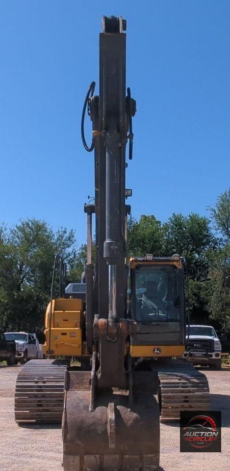 2017 John Deere 210G LC  excavator