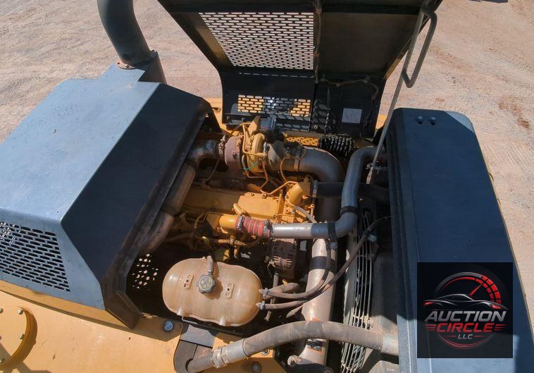 2017 John Deere 210G LC  excavator