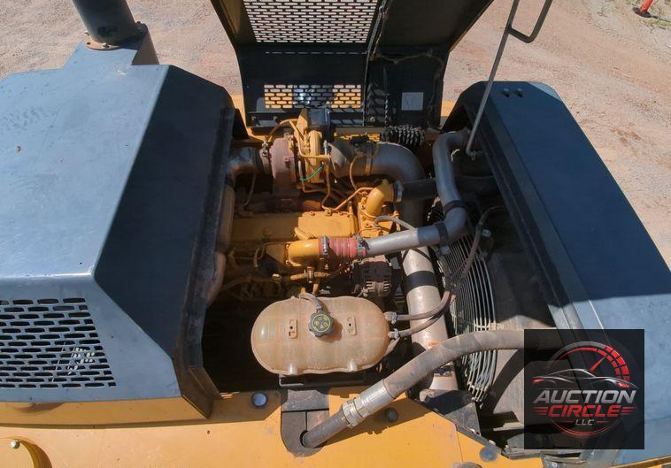 2017 John Deere 210G LC  excavator