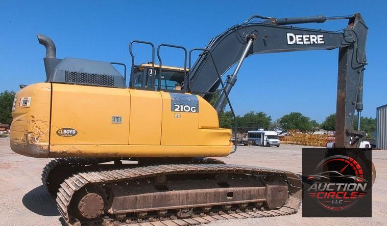 2017 John Deere 210G LC  excavator
