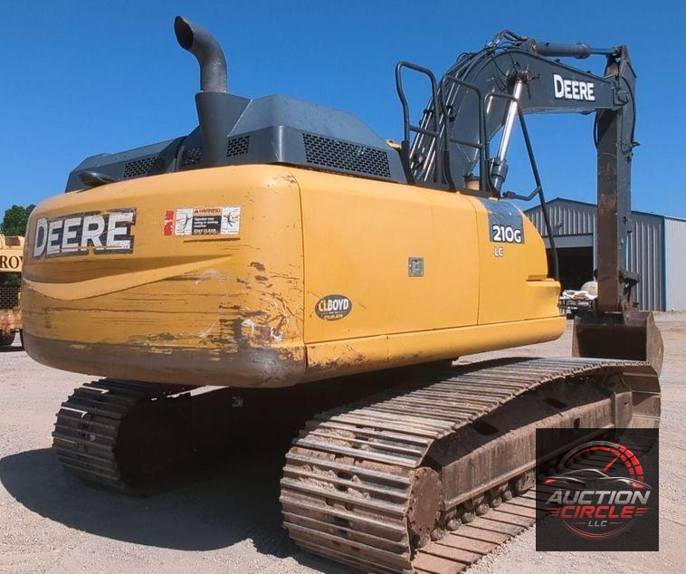 2017 John Deere 210G LC  excavator