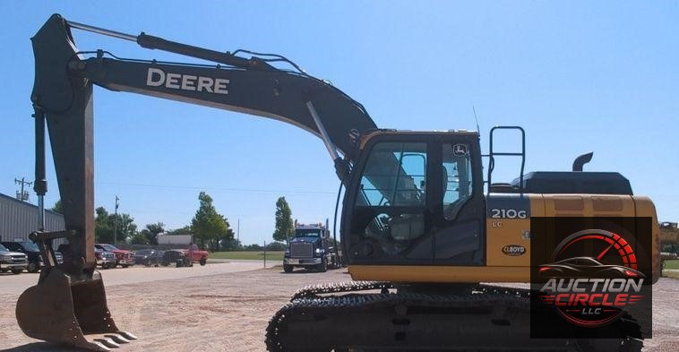 2017 John Deere 210G LC  excavator