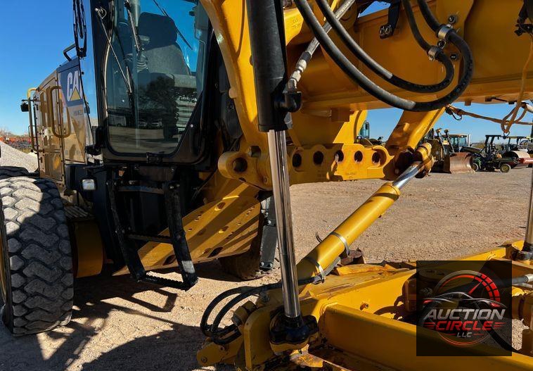 2013 Caterpillar 140M2 VHP Plus  motor grader