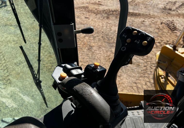 2013 Caterpillar 140M2 VHP Plus  motor grader