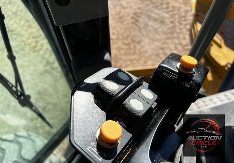 2013 Caterpillar 140M2 VHP Plus  motor grader