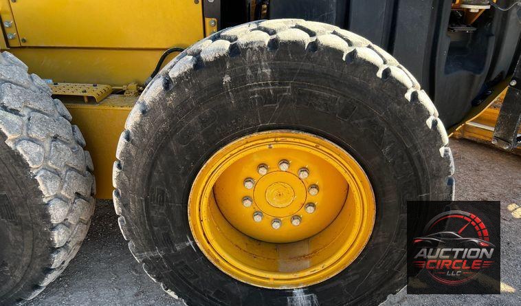 2013 Caterpillar 140M2 VHP Plus  motor grader