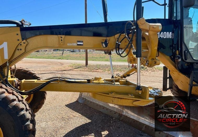 2018 Caterpillar 140M3  motor grader