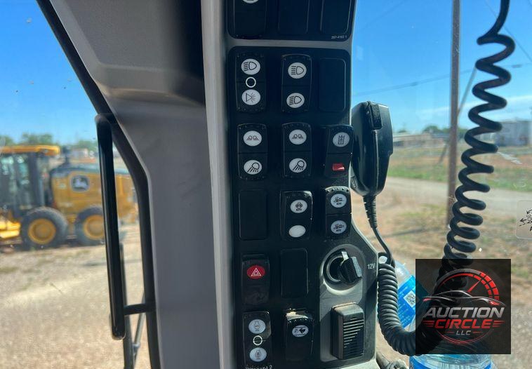 2018 Caterpillar 140M3  motor grader