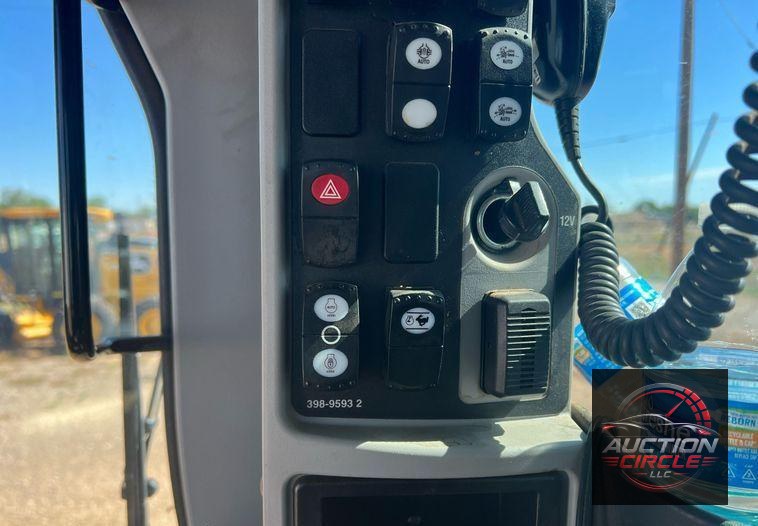 2018 Caterpillar 140M3  motor grader
