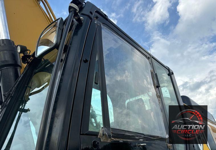 2017 Caterpillar  349FL excavator