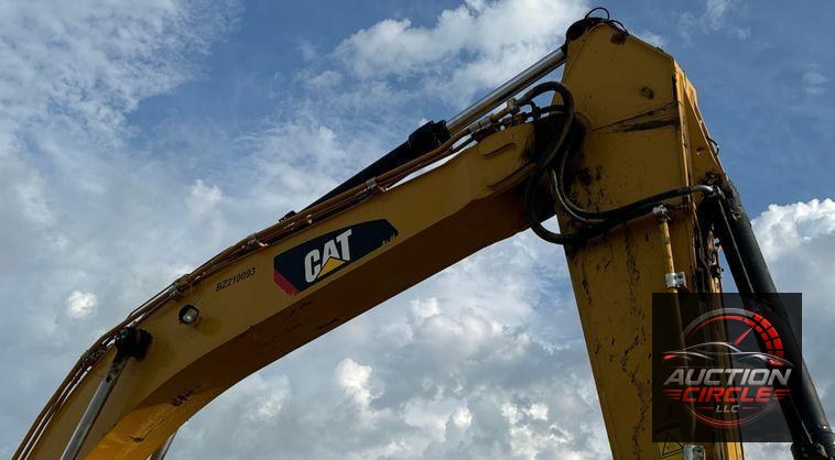 2017 Caterpillar  349FL excavator