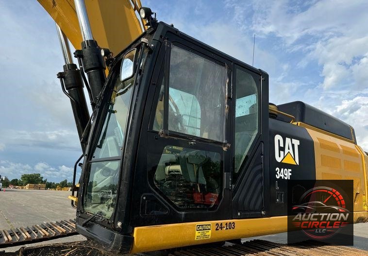 2017 Caterpillar  349FL excavator