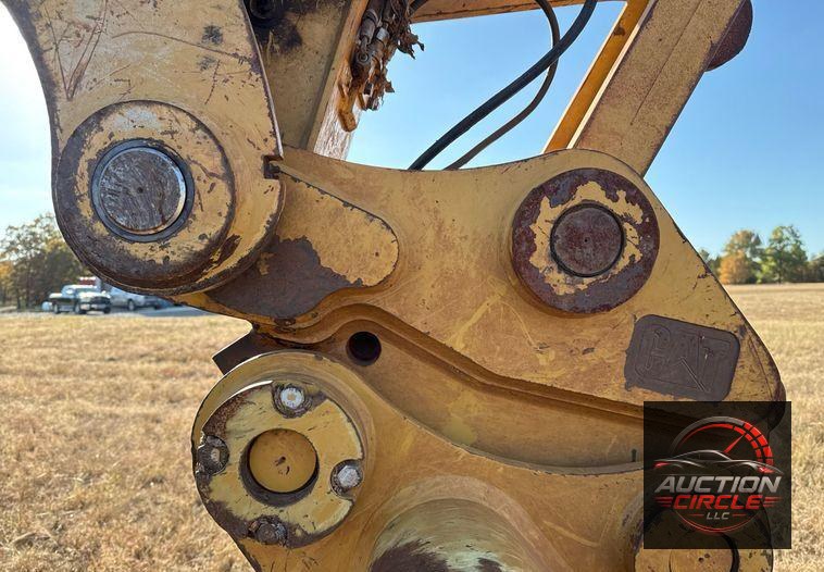 2017 Caterpillar  323F L excavator