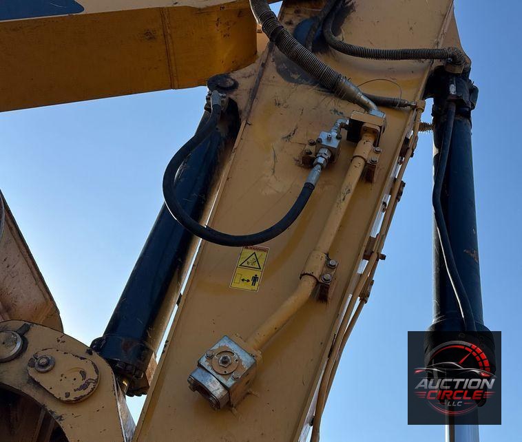 2017 Caterpillar  323F L excavator